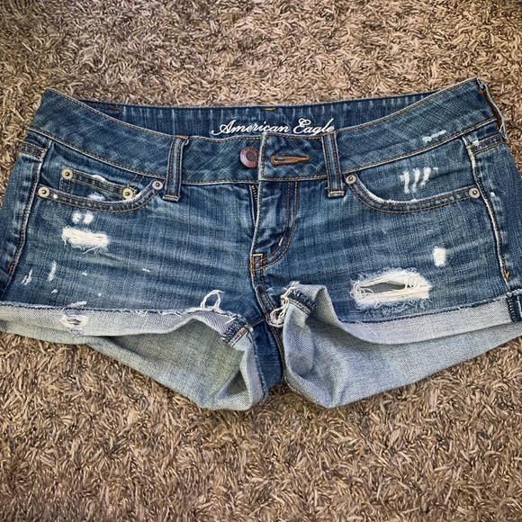 American Eagle Outfitters Pants - American eagle shorts